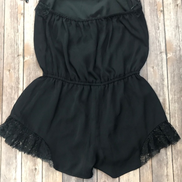 Guess Lace Halter Romper - Picture 5 of 8